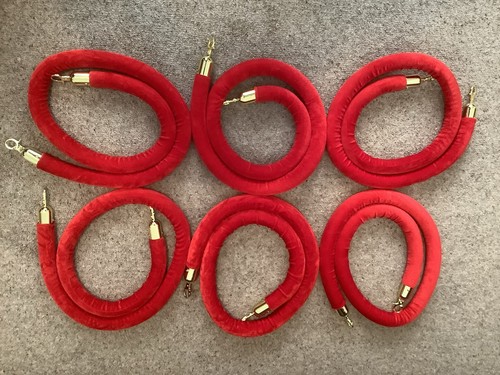 Red velvet barrier ropes - red,