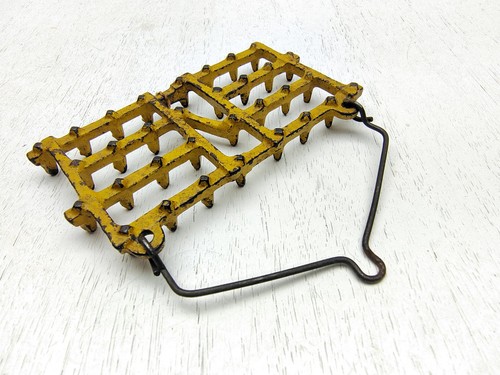 Arcade cast iron toy - arcade,