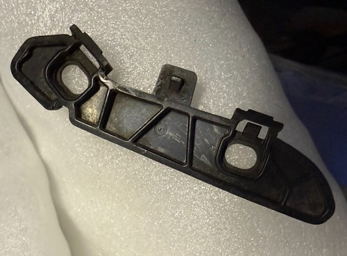 Bracket holder front bumper - bracket,
