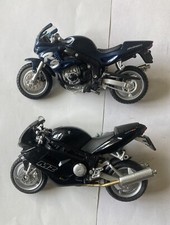 2 X 1/18 Scale motorcycle