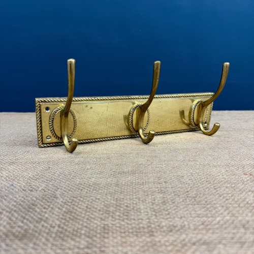 Heavy vintage solid brass - vintage,