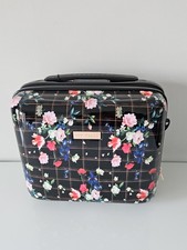 Ted Baker Sandalwood Hard