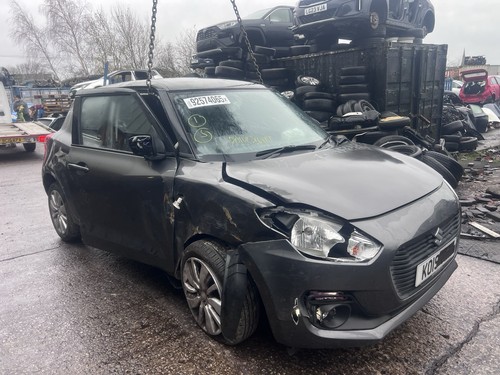 Suzuki swift 2019 - 1.0, petrol