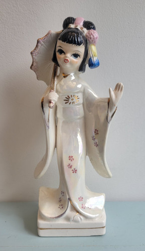 Rare vintage porcelain geisha - vintage,