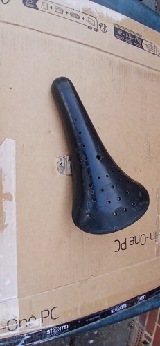 Raleigh bmx burner seat - bmx,