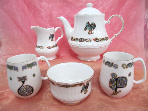 Vintage royal tara book - royal,