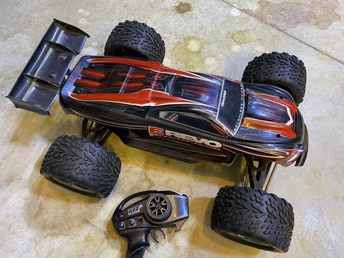 Traxxas erevo brushless - traxxas,