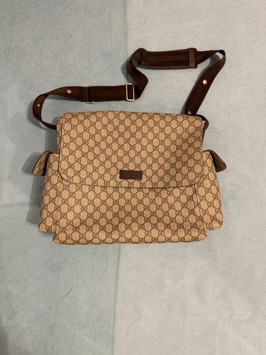 Gucci baby diaper - gucci,
