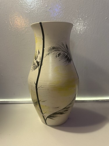 Brentleigh ware sandown vase - brentleigh,