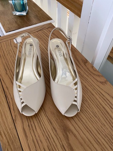 Beige pavers size - beige, sling