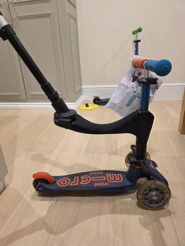 Mini micro scooter with seat - with,