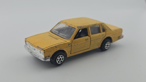 Fiat 132 gls yellow diecast - 132,