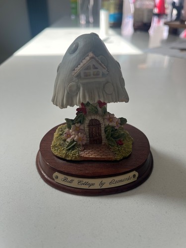Bell cottage leonardo - cottage, by