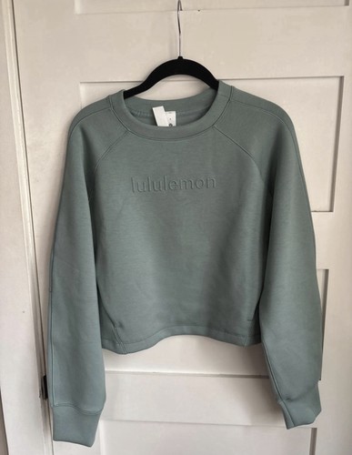 Lululemon pullover - lululemon,