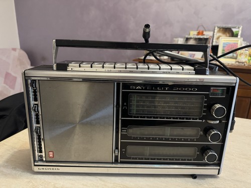Grundig satellite 2000 - grundig,
