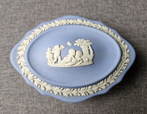 Wedgwood blue jasper - wedgwood, ware