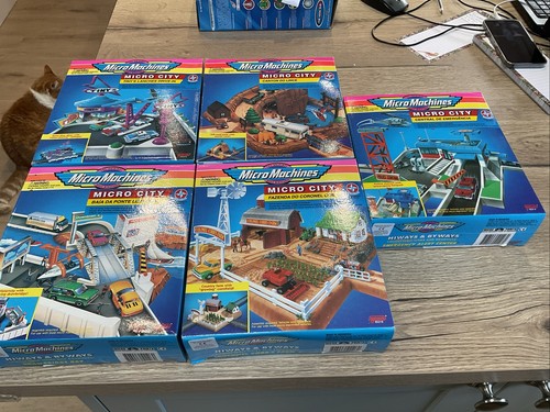 Micro machines - machines, city