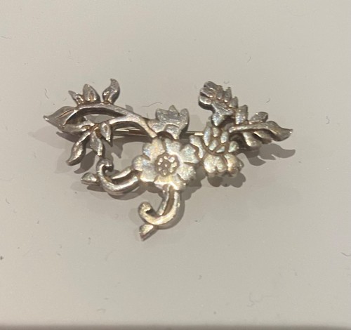 Rare floral brooch scottish - floral, by