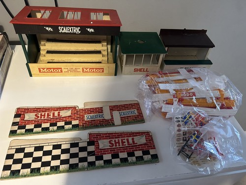Various vintage scalextric - various,