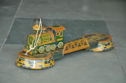 Vintage wind san trademark - vintage,