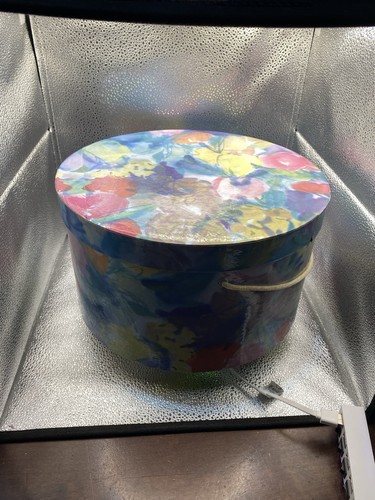 Hat box lrg sturdy hard - box,