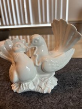 COALPORT MOMENTS FIGURE DOVES DEVOTION BONE CHINA WHITE GLOSS PERFECT