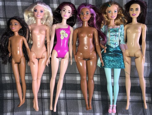 Barbie doll bundle - doll,