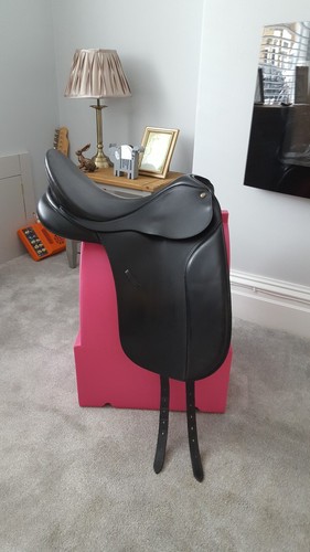 Black leather bates dressage - black,