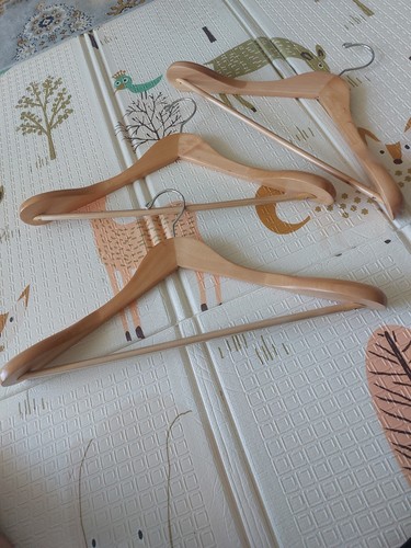3wooden coat hangers vintage - ,