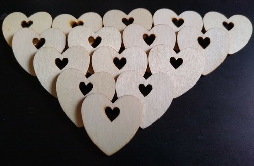 Pack 3cm wooden heart shapes - 5,