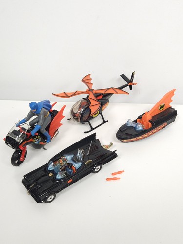 Vintage corgi toys batmobile - -,