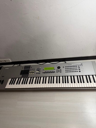 Yamaha motif key - 7,