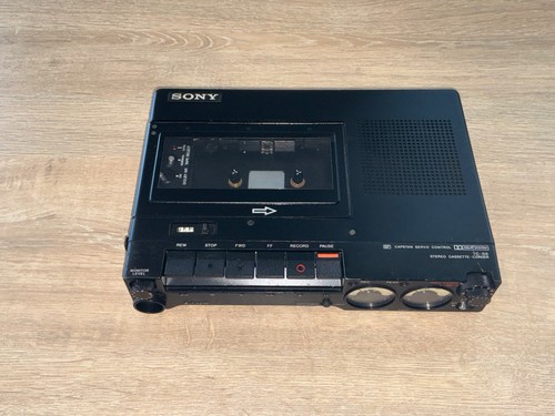 Sony portable cassette - tc-d5,