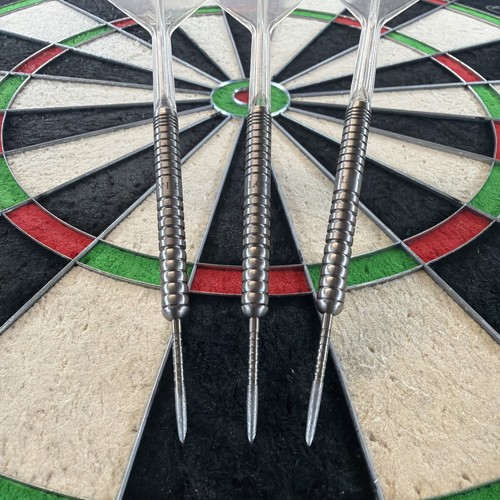 Loxley blizzard 24g darts - 90%,