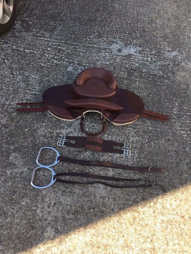 New leather treeless felt - new,