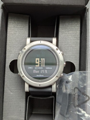 Suunto core brushed steel - suunto,