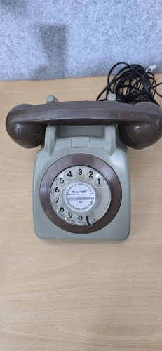 Vintage 1970s corded 760 - vintage,
