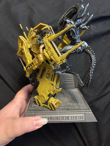 Aliens m colonial - u.s.c.m.,
