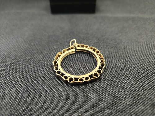 9ct gold full sovereign mount - 9ct,