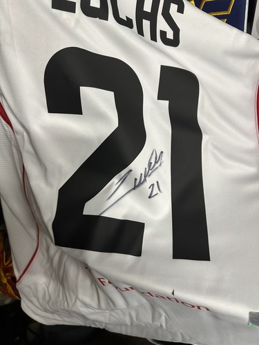 Liverpool lucas leiva match - lucas,