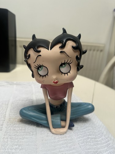 Bully betty boop figurine - bully,