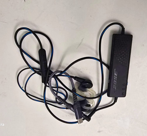 Bose quietcomfort wired - 25,
