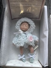 The Ashton-Drake Galleries Vinyl Baby Dolls Bundle of 5