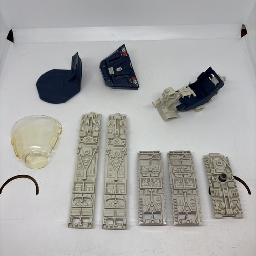 Star wars millenium falcon - wars,