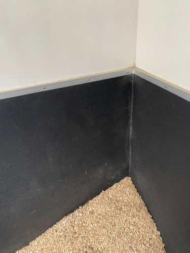 Stable wall mat - stable,