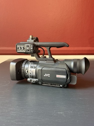 Jvc hm100u professional - gy-hm100u,