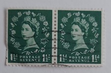 1961 WILDING 11/2d SIDEWAYS WMK USED PAIR SG572b NO SPLITS OR FOLDS