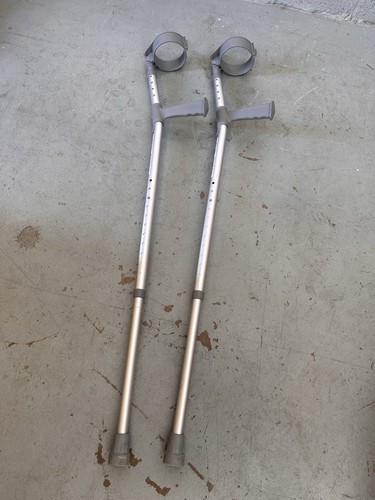 Pair large elbow double - of,