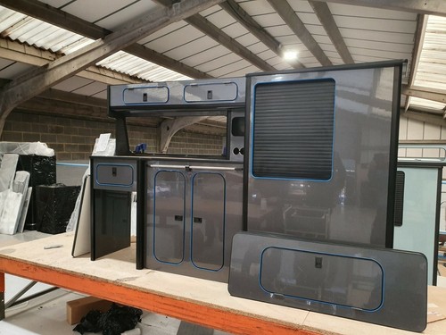 Lightweight ply - ,