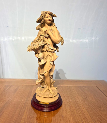 Capodimonte figurine guiseppe - capodimonte,